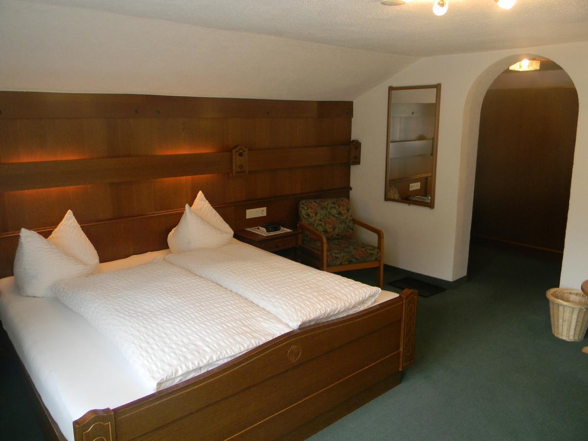 Haus Zentner Hotel Nauders Luaran gambar